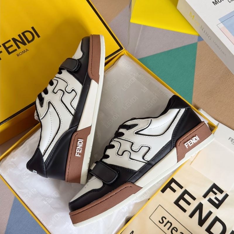 Fendi Low Shoes